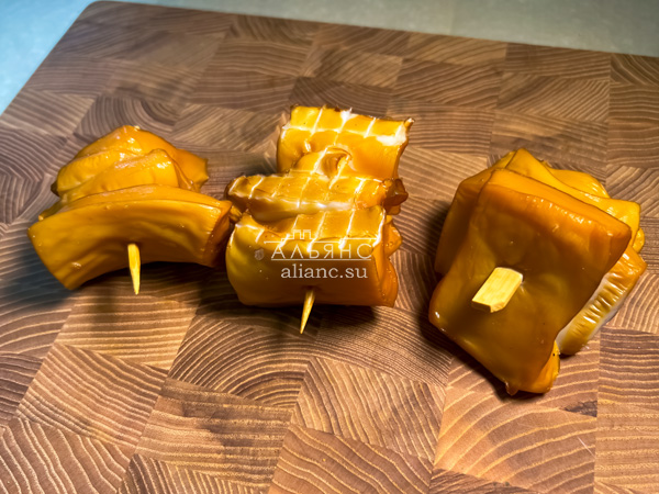 Шашлычок из кальмара х/к в Чебоксарах