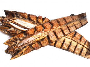 Щука вяленая: Белый амур холодного копчения