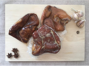 Морской лизун: Уши свиные (Цельные) 