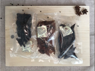 Кнуты  Салями Чили 50 гр: Рыцарское мясо конина